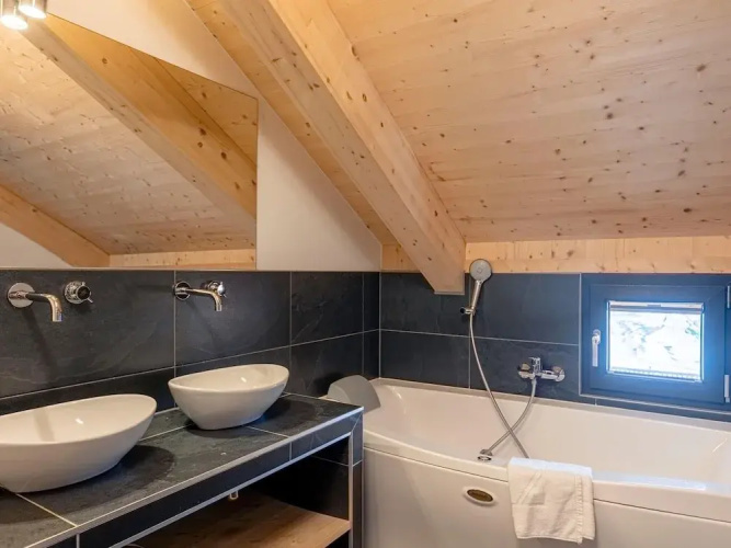 Modern Chalet With Sauna