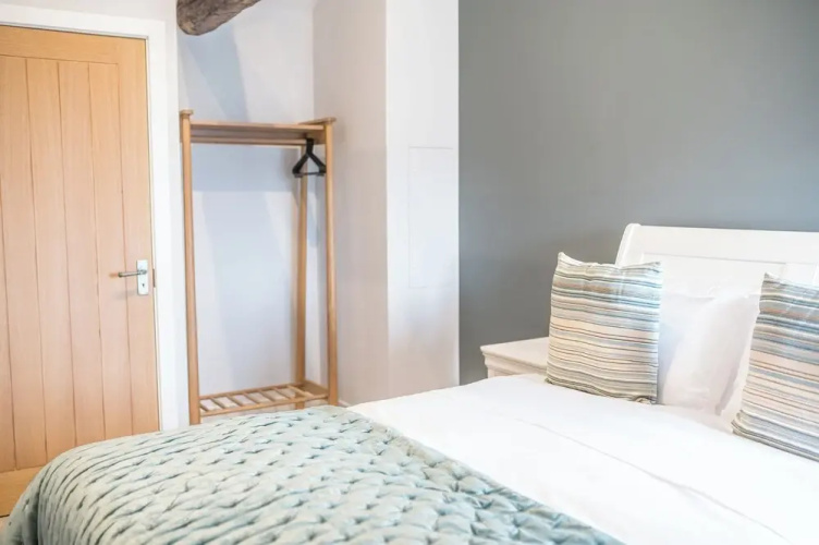 No 2 The Coach House