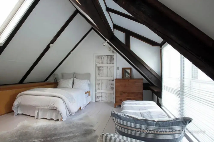 Deer Isle Farmhouse - New!