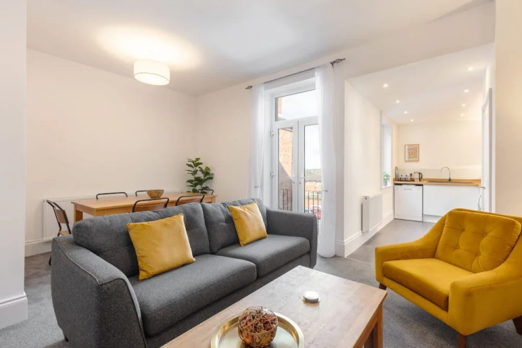 Host Stay North View