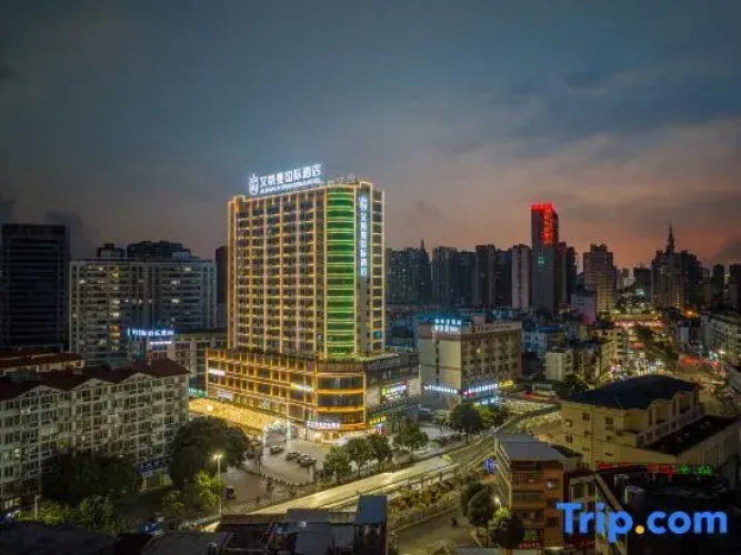 Eisman International Hotel