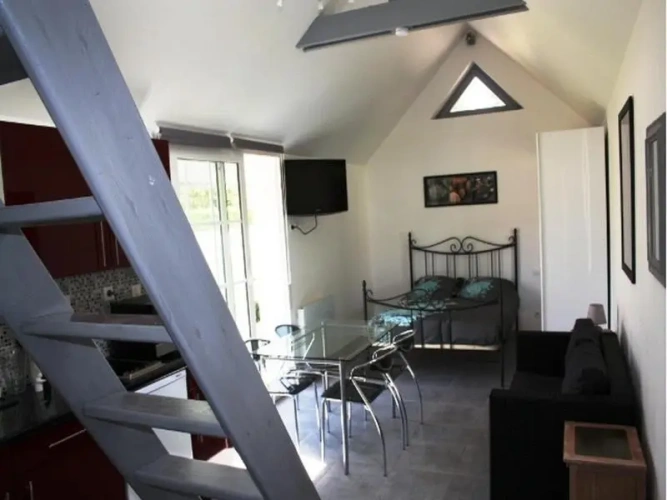 Double Cottage