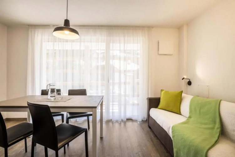 Apartment Cinch Residence Bun Ste