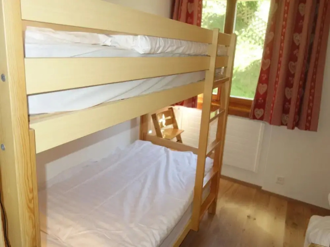 Apartment With Laundary Facilities