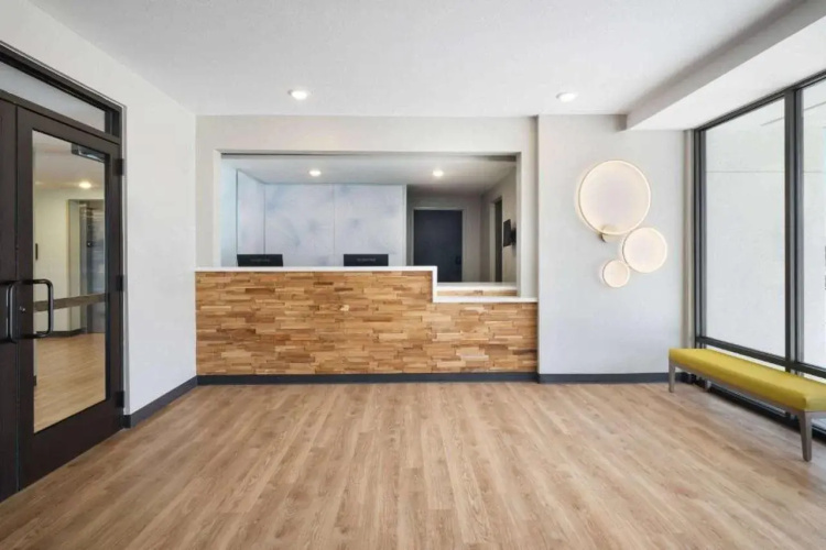ECHO Suites Extended Stay by Wyndham Richmond West