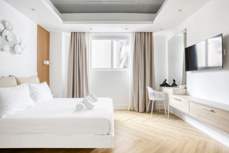 Double Suite