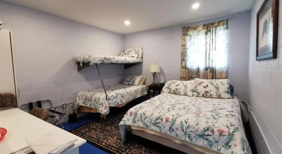 Jailhouse Bed & Breakfast