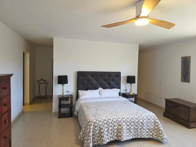 2 Bedrooms Cottage