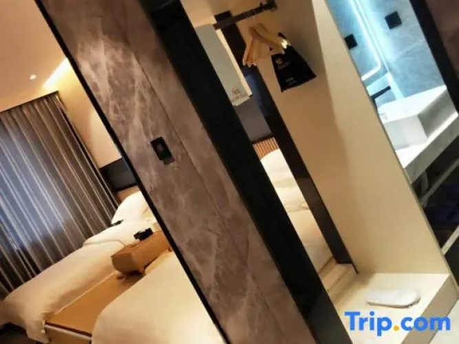 YZ Boutique Hotel