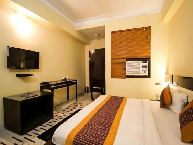 OYO 5106 HKS Residency