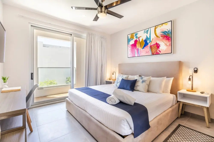 The Gallery by Riviera Rentals