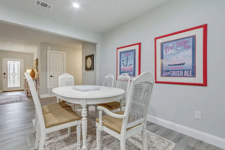 Updated Pensacola Home ~ 7 Mi to Beach!