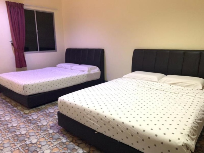 Quadruple Suite