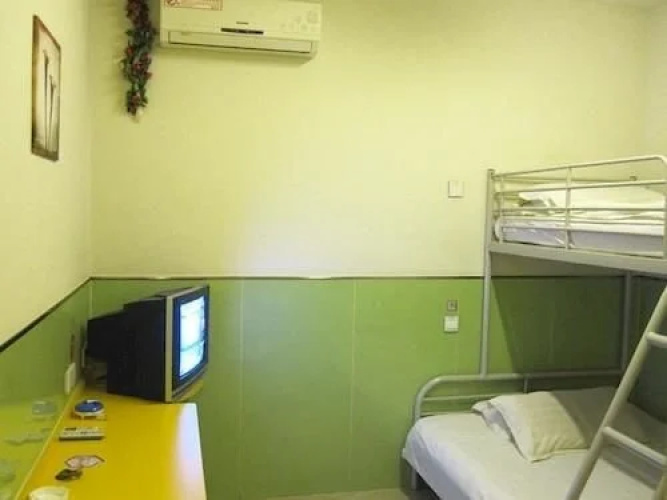 99 Hotel