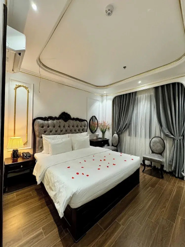 Royal Hanoi Hotel