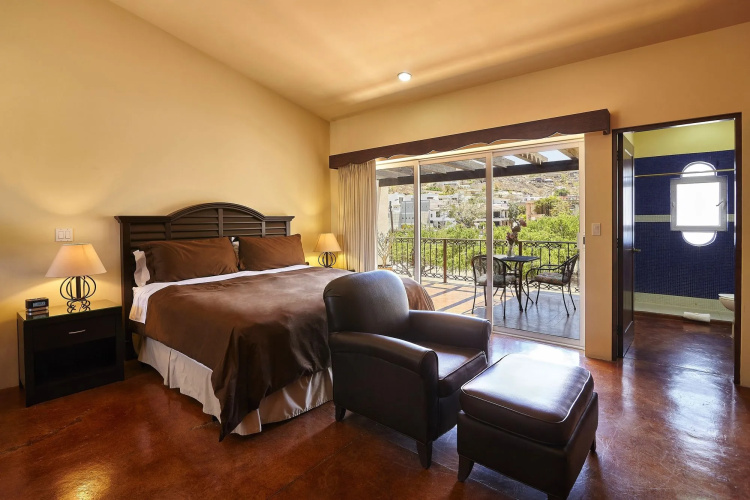 San Angel Suites
