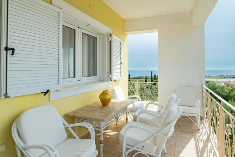 Studio with balcony