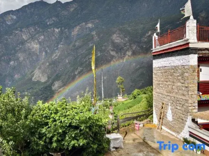 Regi Homestay in Danba County