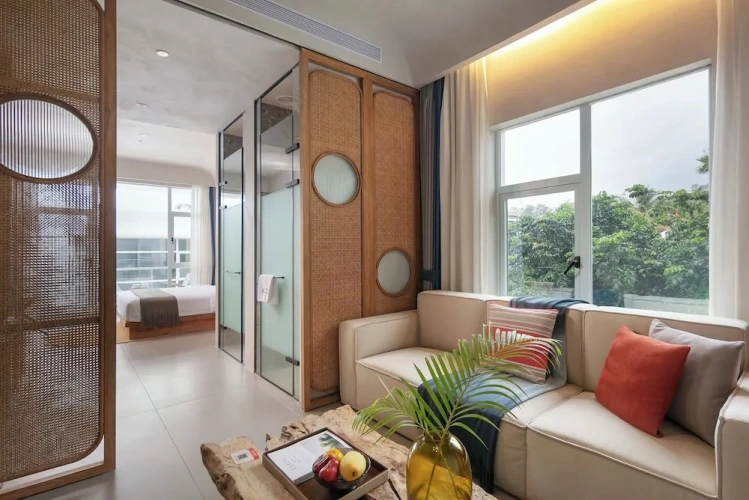 Deluxe Double room with courtyard view