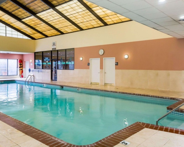 Clarion Hotel photo 12