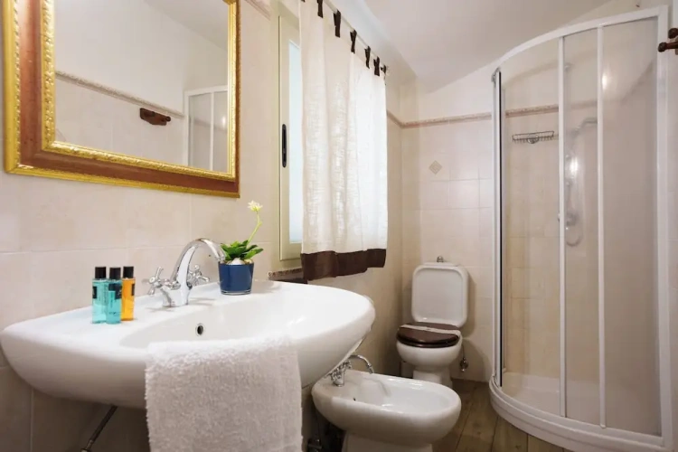 Standard Double room with balcony