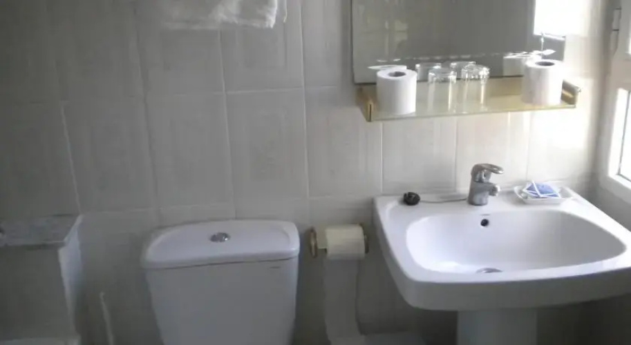 Malvarrosa Beach Rooms