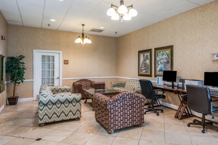 Clarion Inn & Suites photo 32