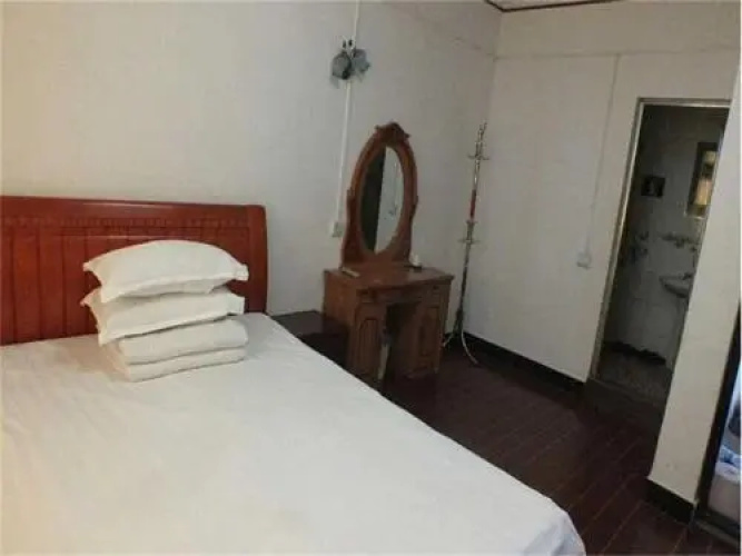 Hongshun Inn