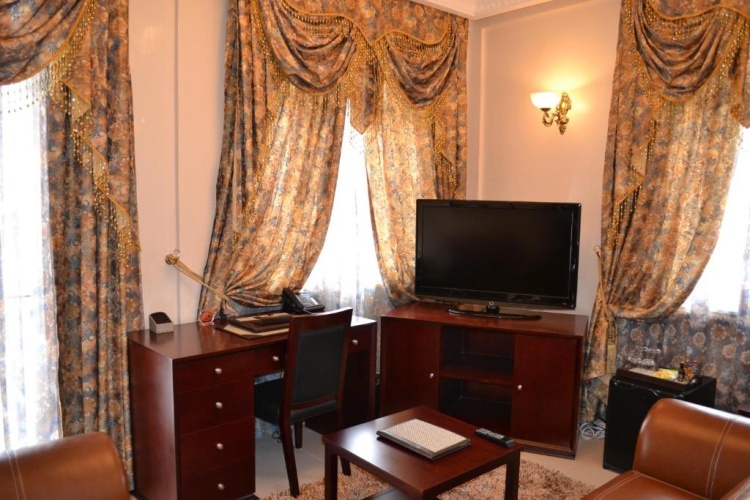 Deluxe Junior Suite