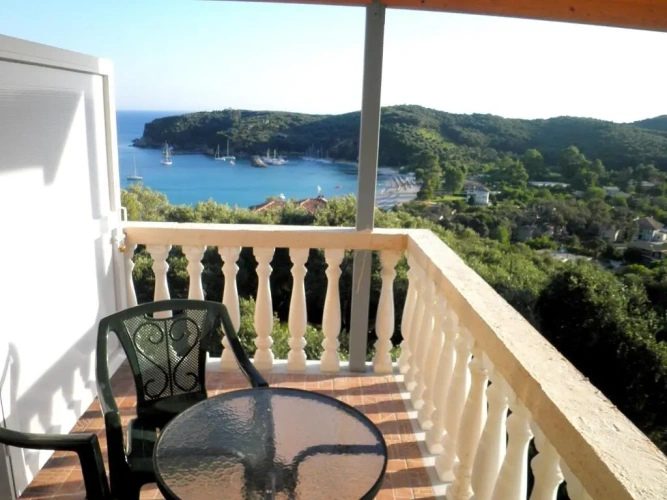 Superior Triple room with sea view