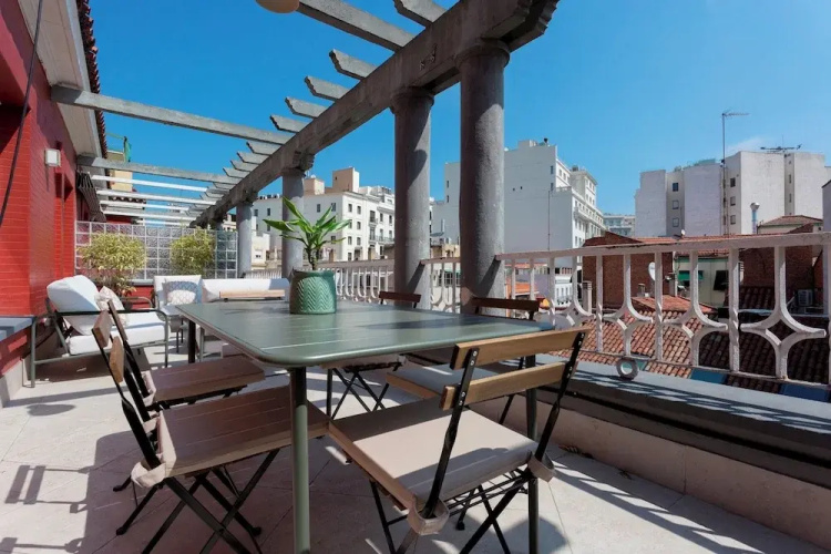 Exclusive 4BD Apartment. Abada