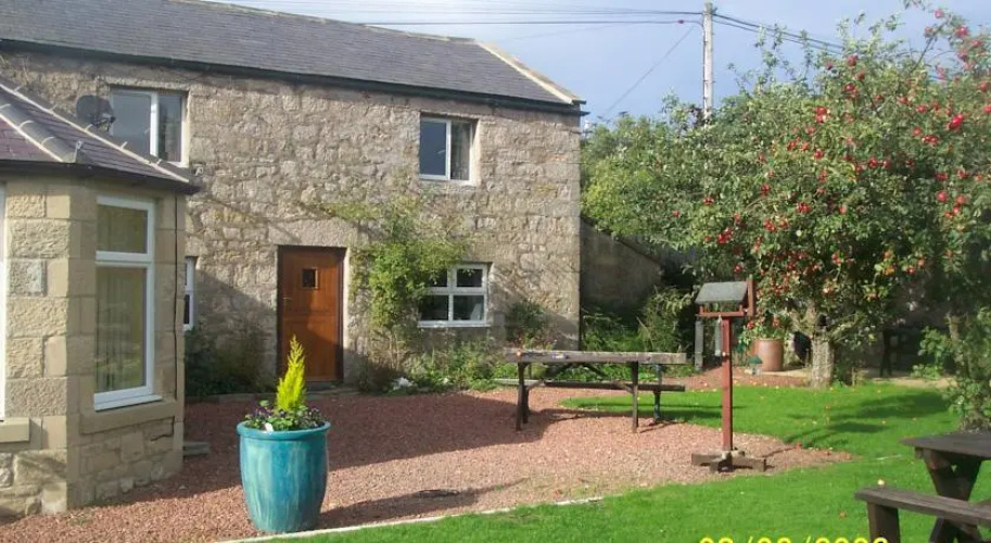 Rose & Thistle Inn
