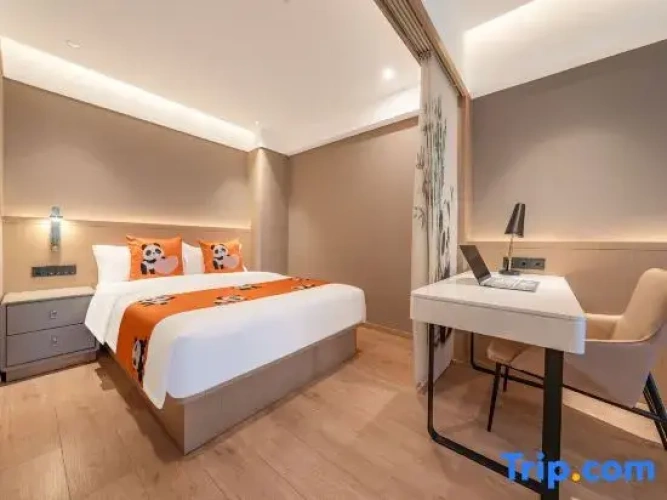 Deluxe Family Suite