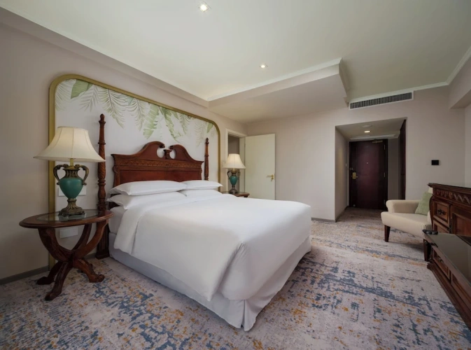 Deluxe Double Suite