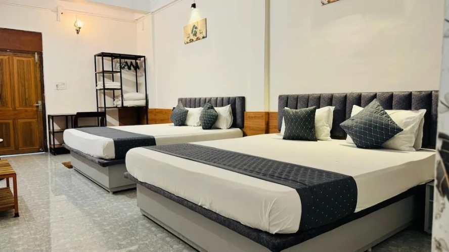 Deluxe Quadruple room