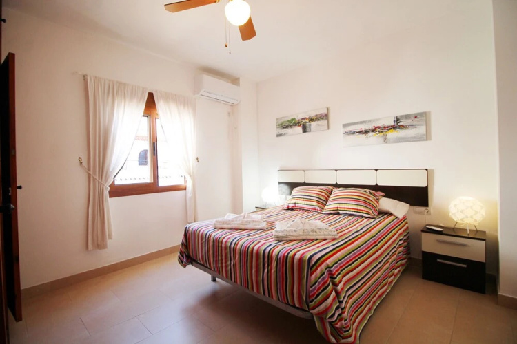 1077 Apartment Paola
