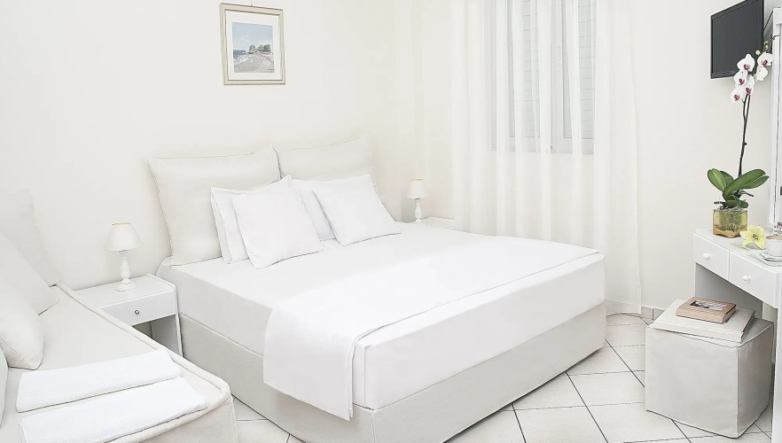 Petradi Beach Lounge Hotel
