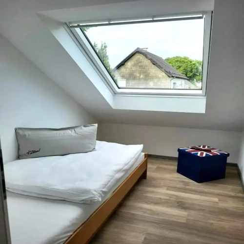 Apartment with balcony
