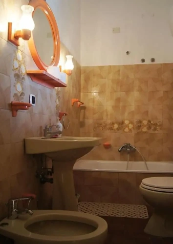 2 Bedrooms Classic Apartment with balcony