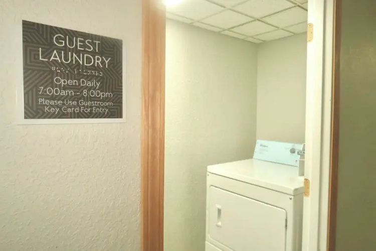 Studio 6 Elkhart, IN- Kitchenette Rooms