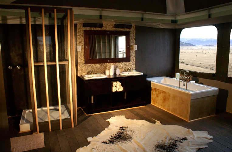 Moon Mountain Lodge