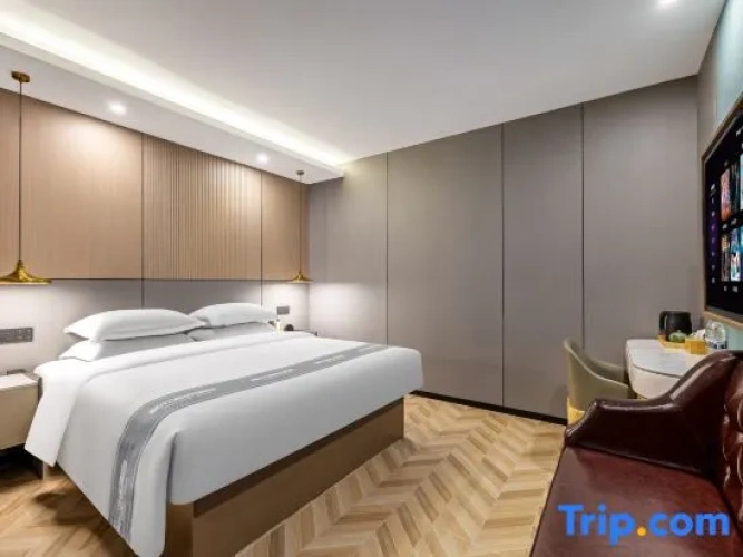 Standard Double room with courtyard view
