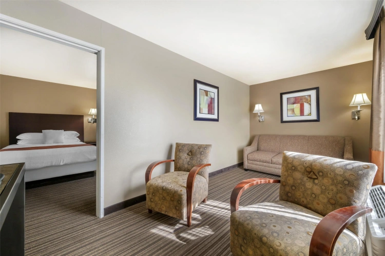 Quadruple Suite