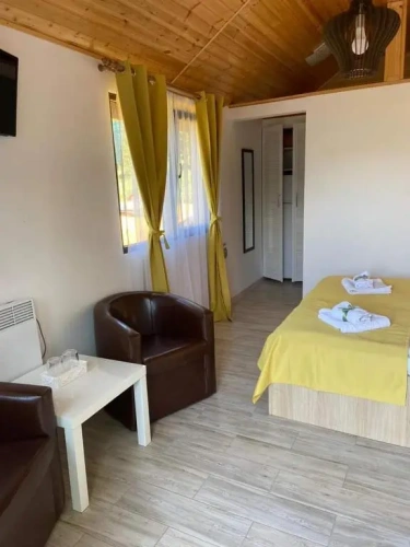 1 Bedroom Chalet