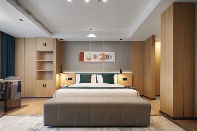 All In Light Luxury Hotel