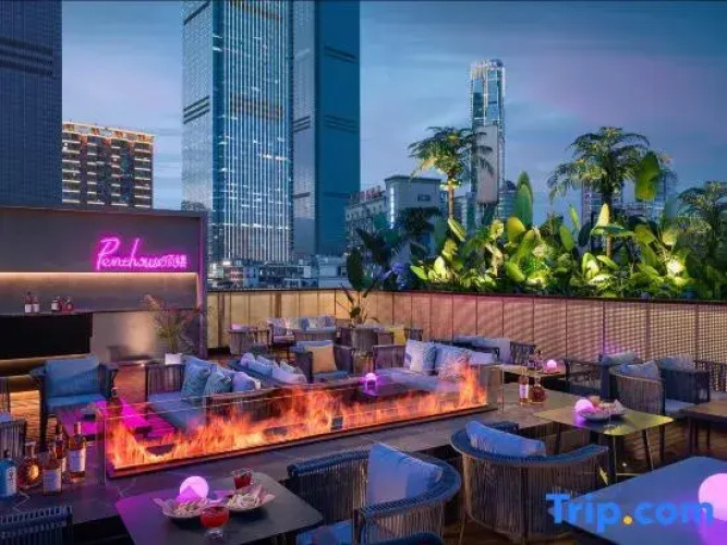 FUNGEE  Hotel (Wuyi Square, Huangxing Square Station, Changsha)
