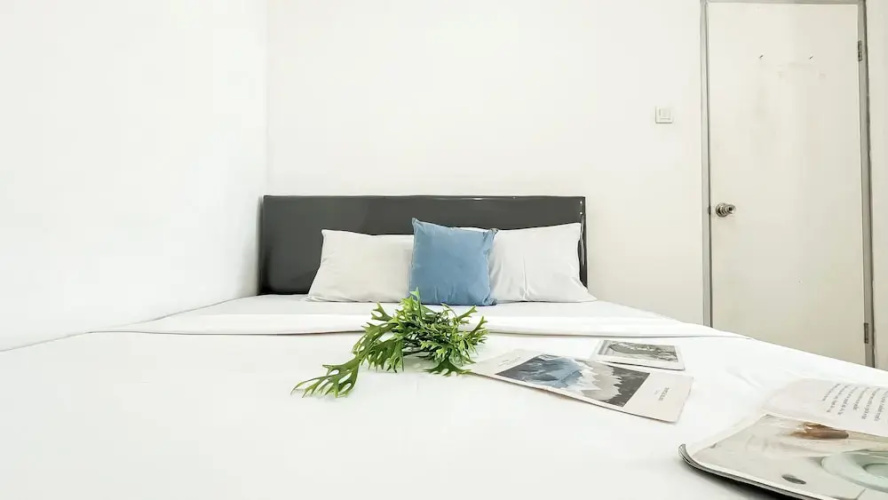 Basic 2Br Apartment At Green Bay Pluit