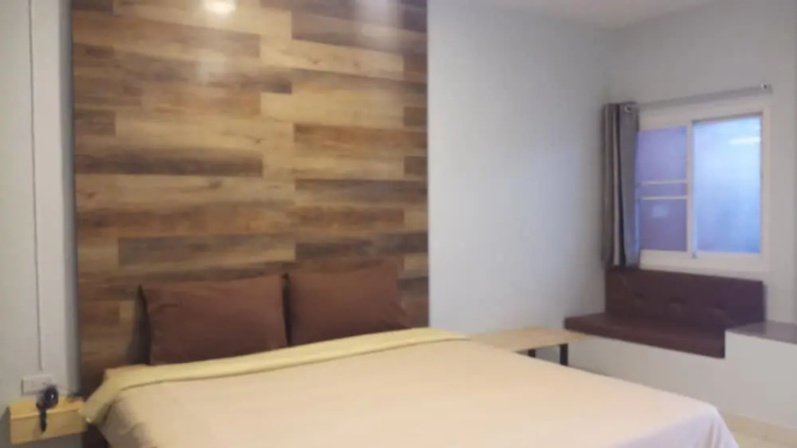 Ploy Resort