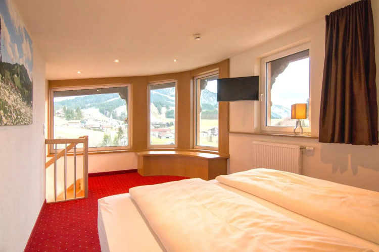 Berghotel Tirol