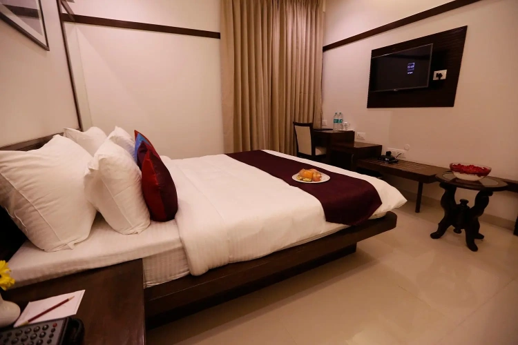 Standard Double room with view